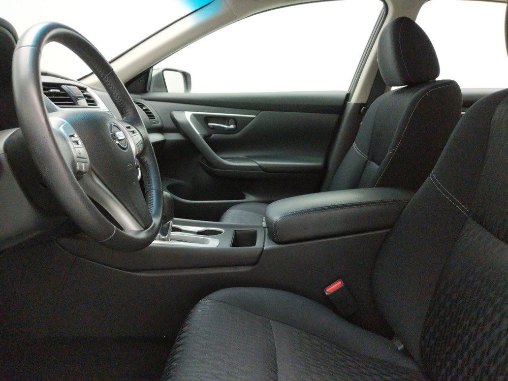 2017 Nissan Altima - Driver Front Seat