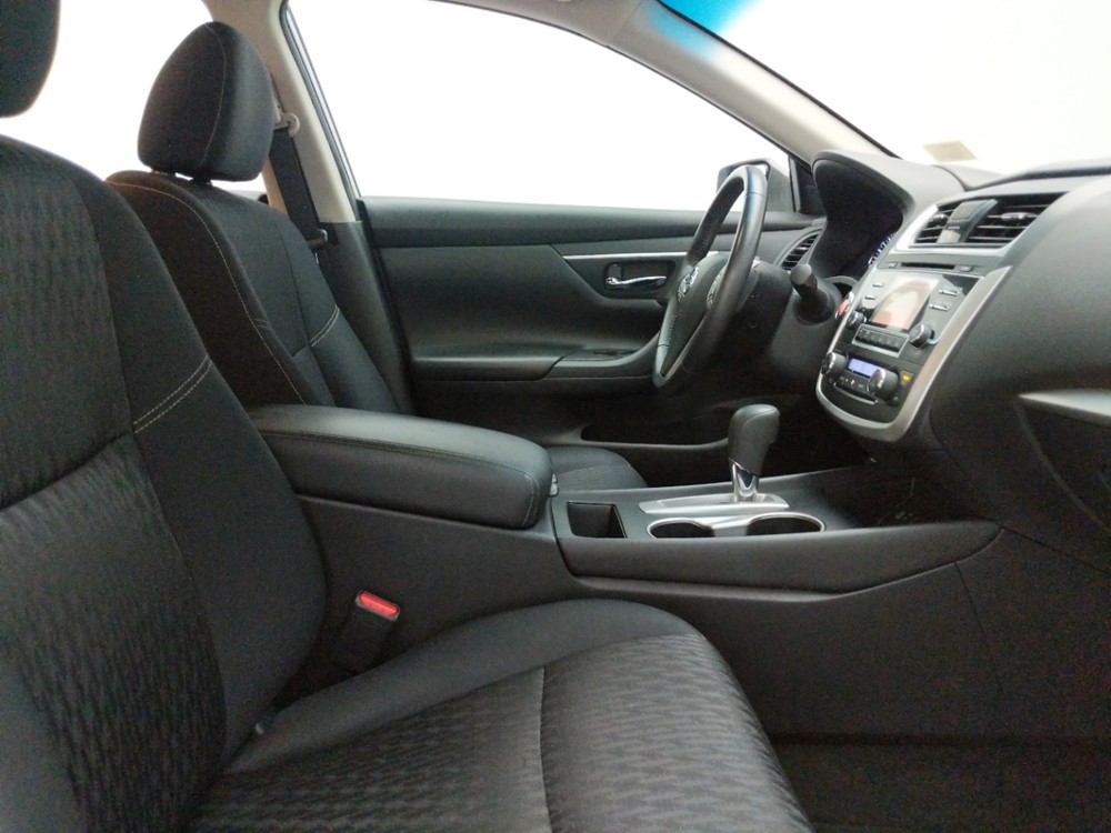 2017 Nissan Altima - Passenger Front Seat
