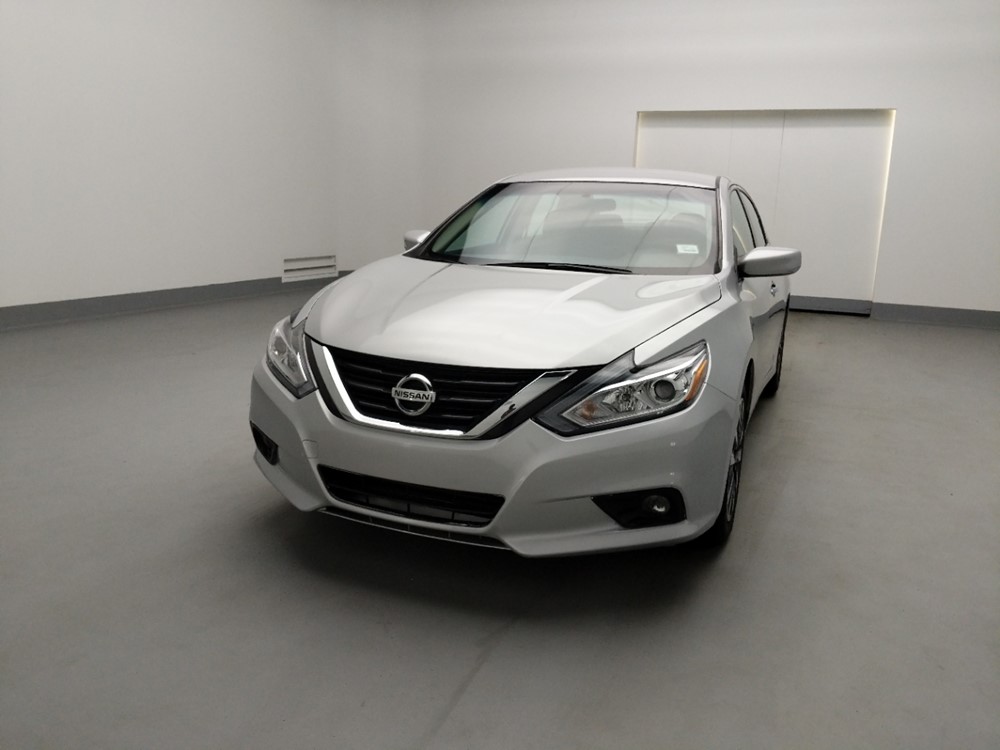 2017 Nissan Altima - Driver Front Hood