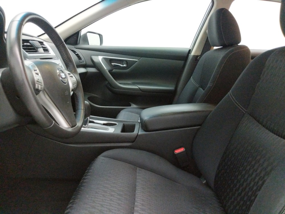 2017 Nissan Altima - Driver Front Seat