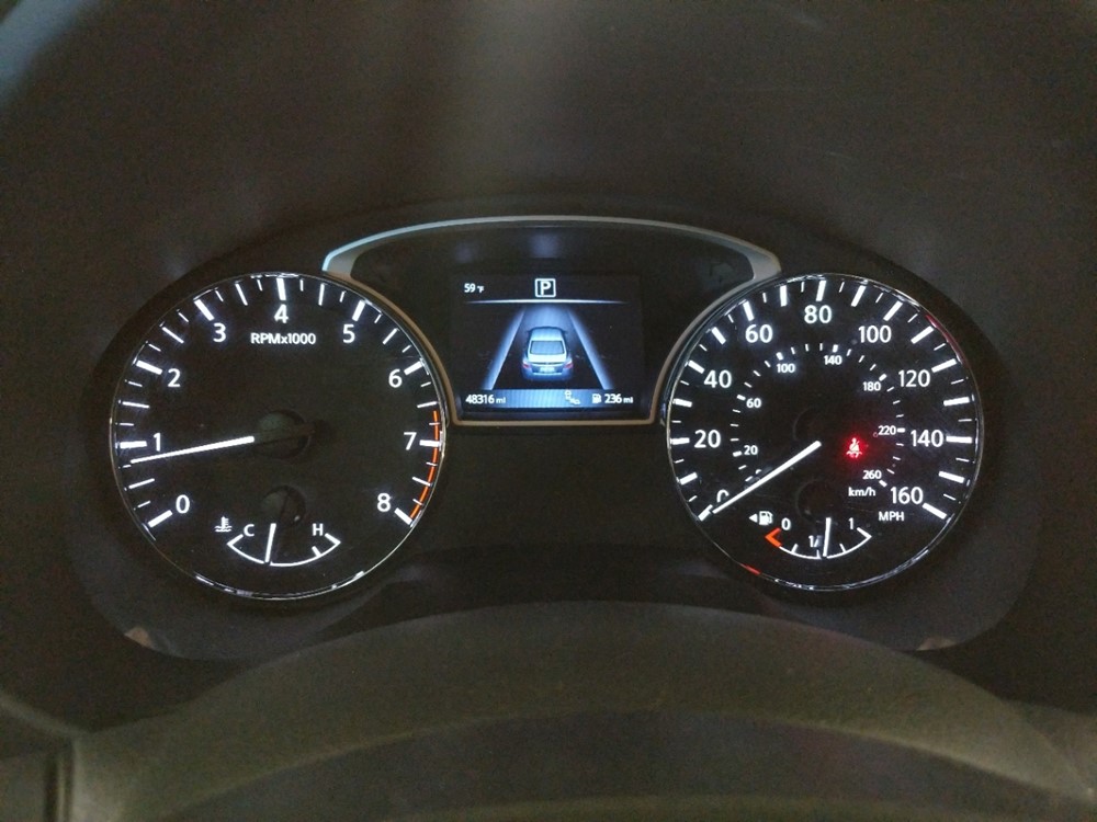 2017 Nissan Altima - Odometer Close Up