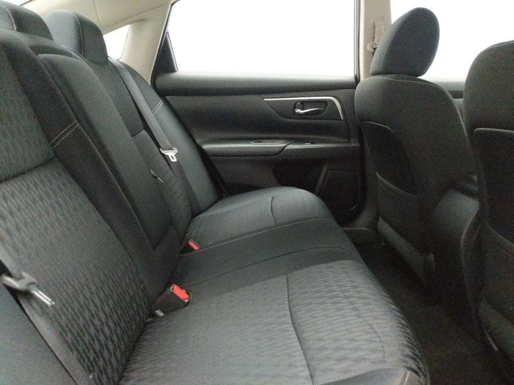 2017 Nissan Altima - Passenger Rear Seat