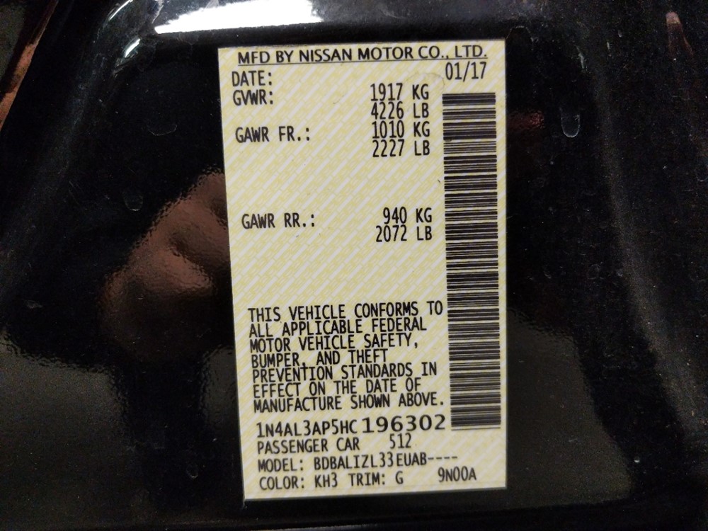2017 Nissan Altima - VIN Plate
