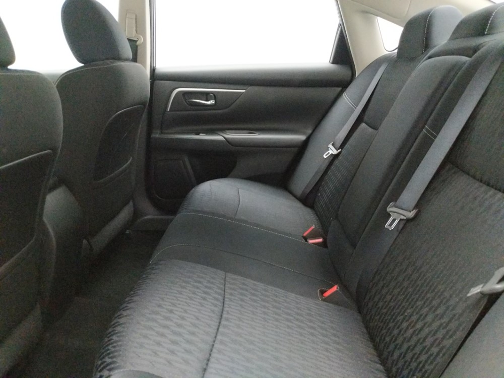 2017 Nissan Altima - Driver Rear Seat