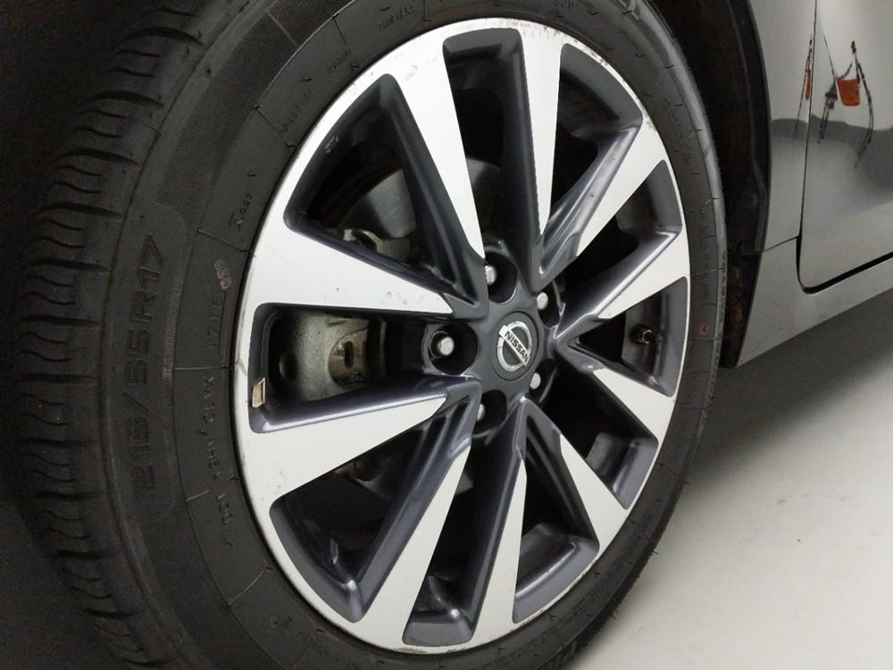 2017 Nissan Altima - Wheel