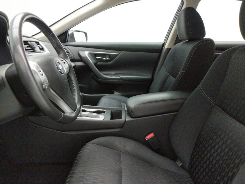 2017 Nissan Altima - Driver Front Seat