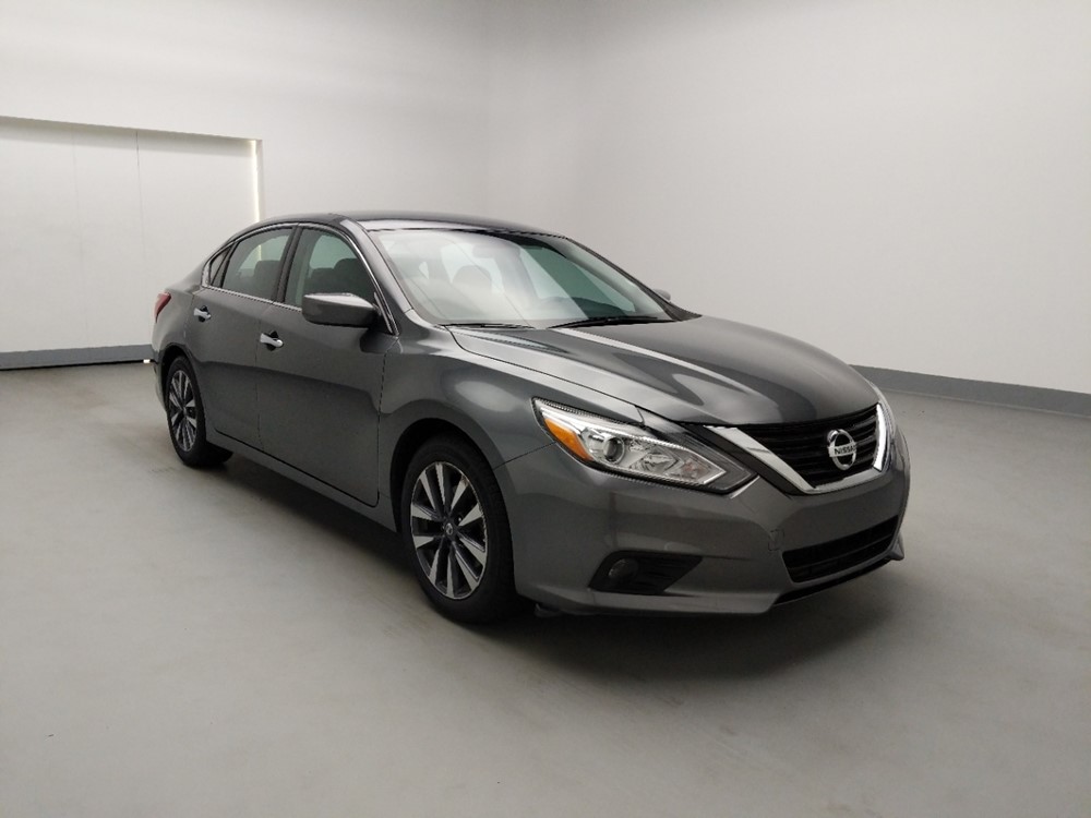 2017 Nissan Altima - Passenger Front Bumper