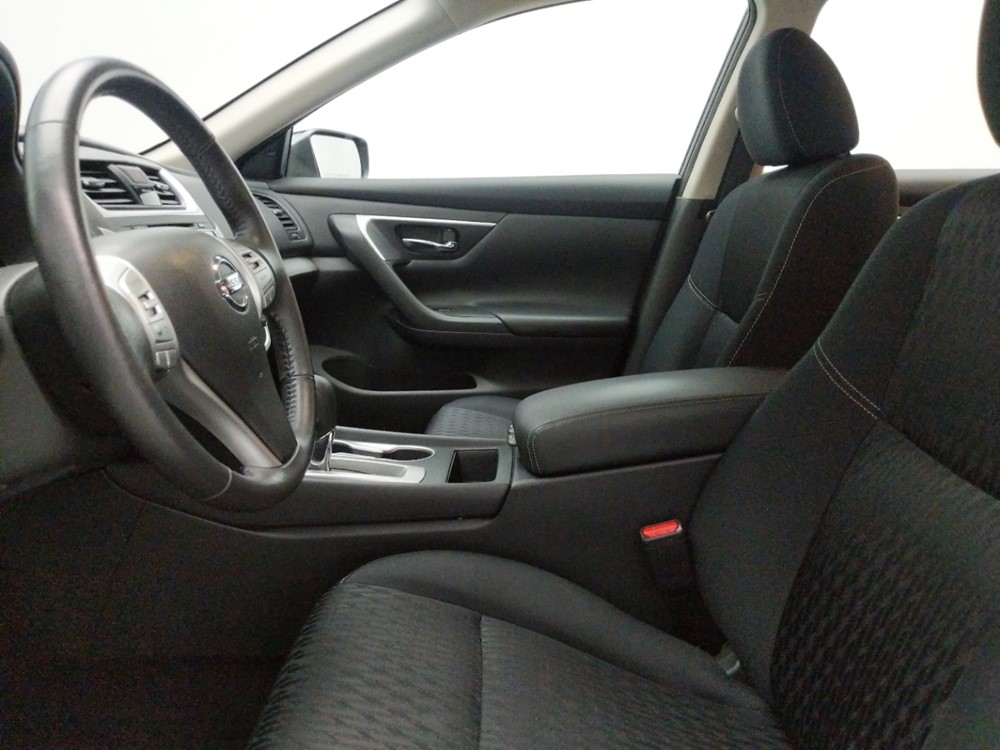 2017 Nissan Altima - Driver Front Seat