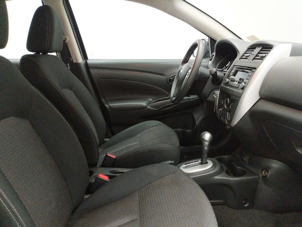 2017 Nissan Versa - Passenger Front Seat
