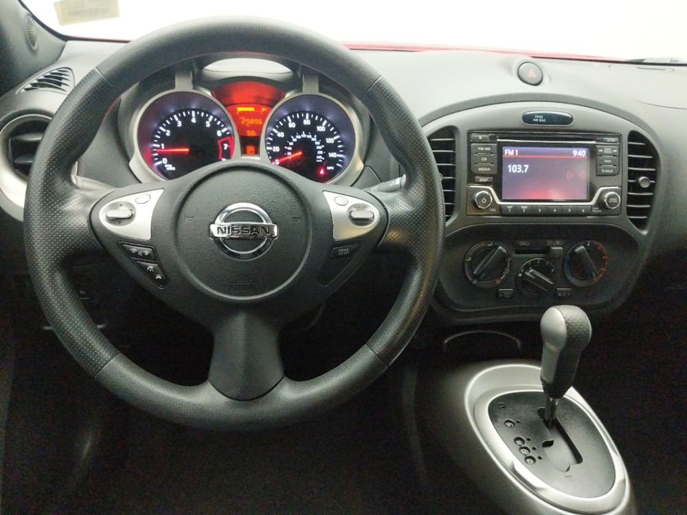 2016 Nissan JUKE - Driver Dash