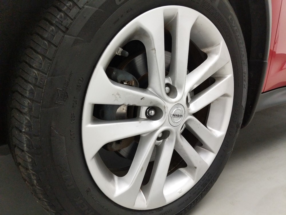 2016 Nissan JUKE - Wheel