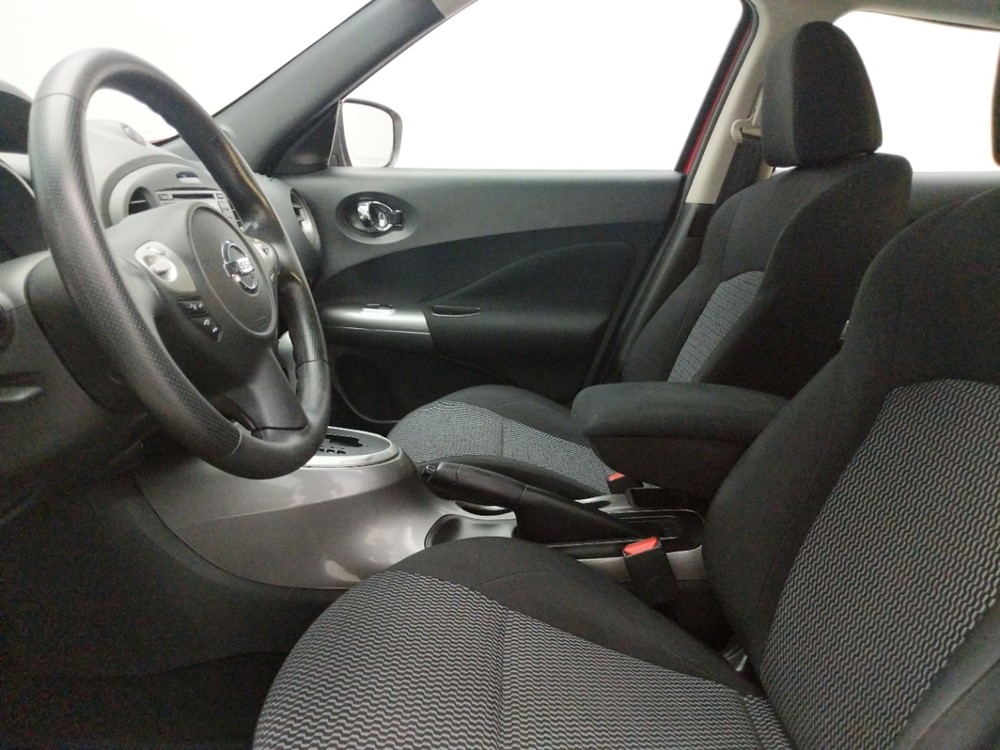 2016 Nissan JUKE - Driver Front Seat