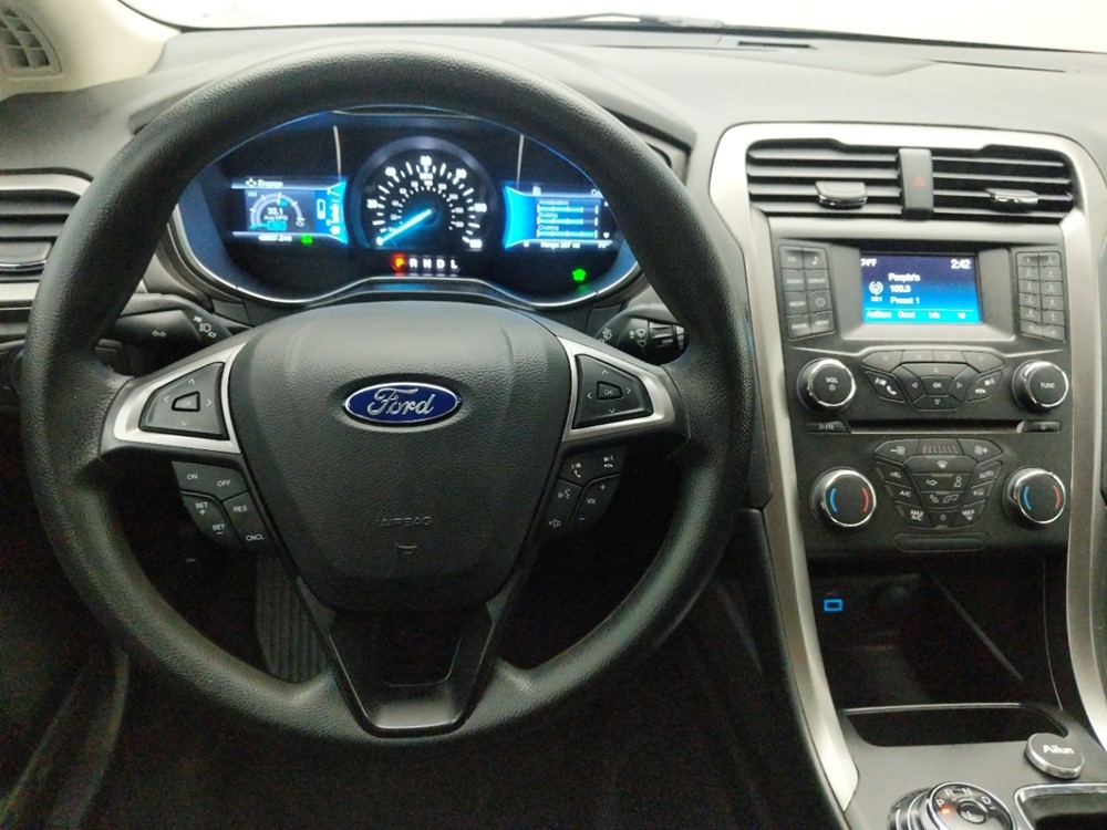2017 Ford Fusion - Driver Dash