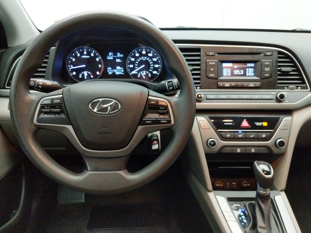 2017 Hyundai Elantra - Driver Dash