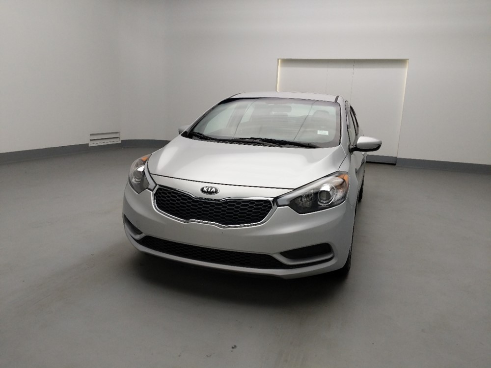 2016 Kia Forte - Driver Front Hood