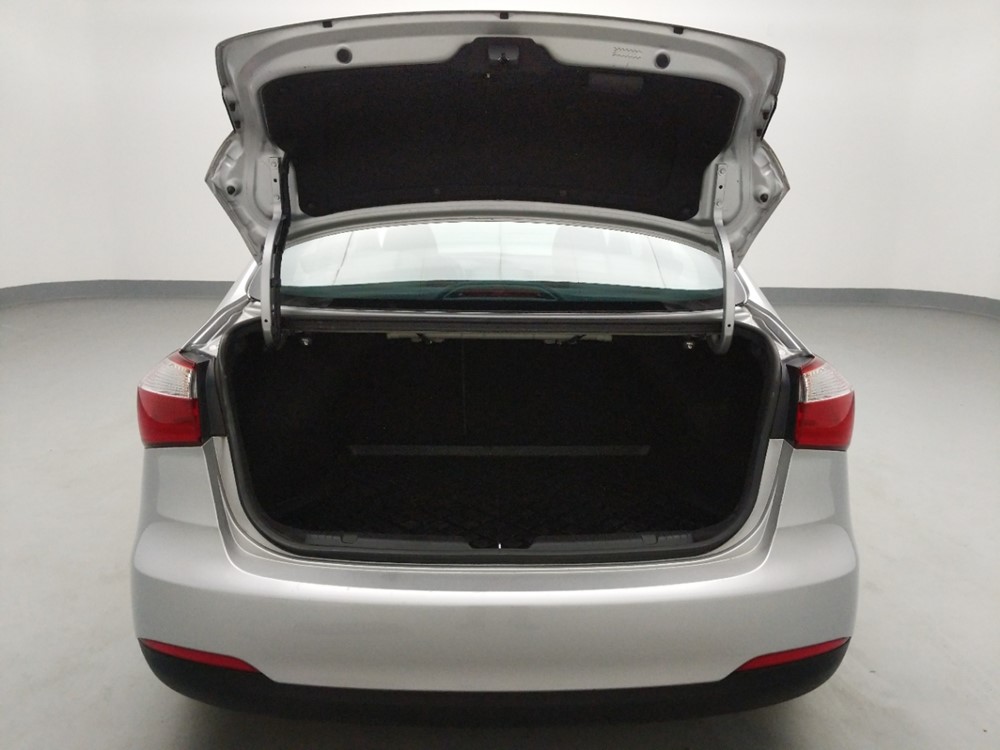 2016 Kia Forte - Trunk