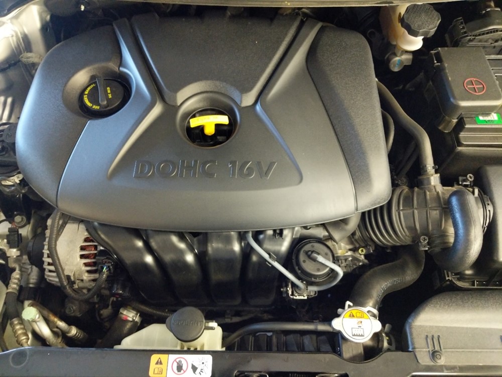 2016 Kia Forte - Engine