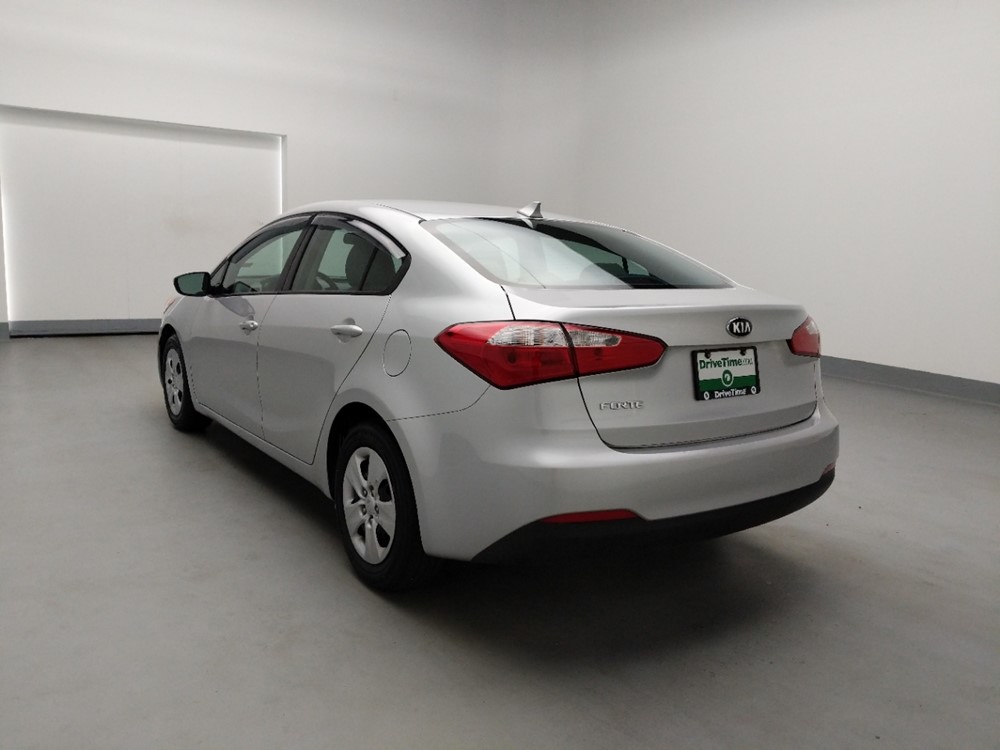 2016 Kia Forte - Driver Rear Bumper