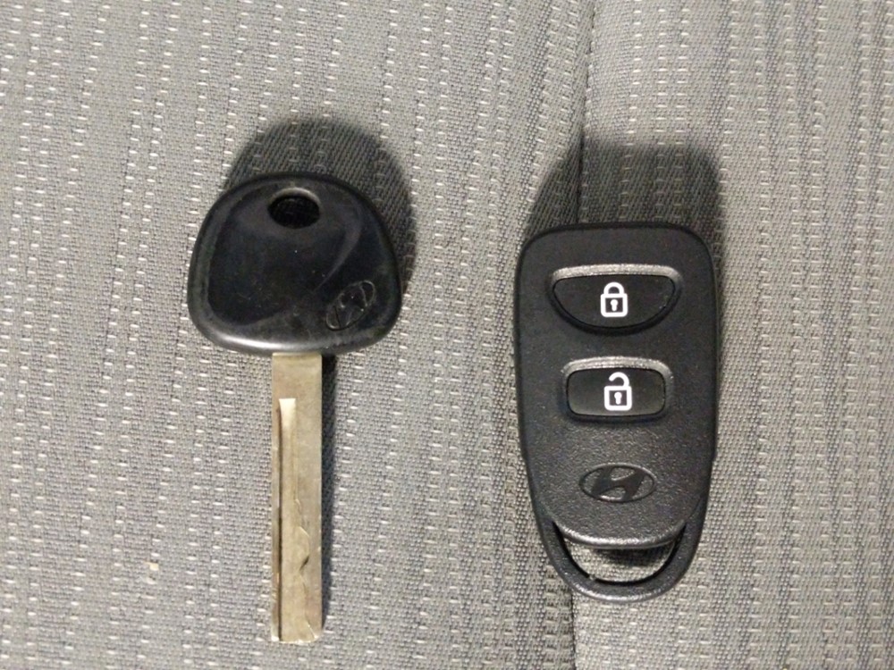 2017 Hyundai Accent - Keys