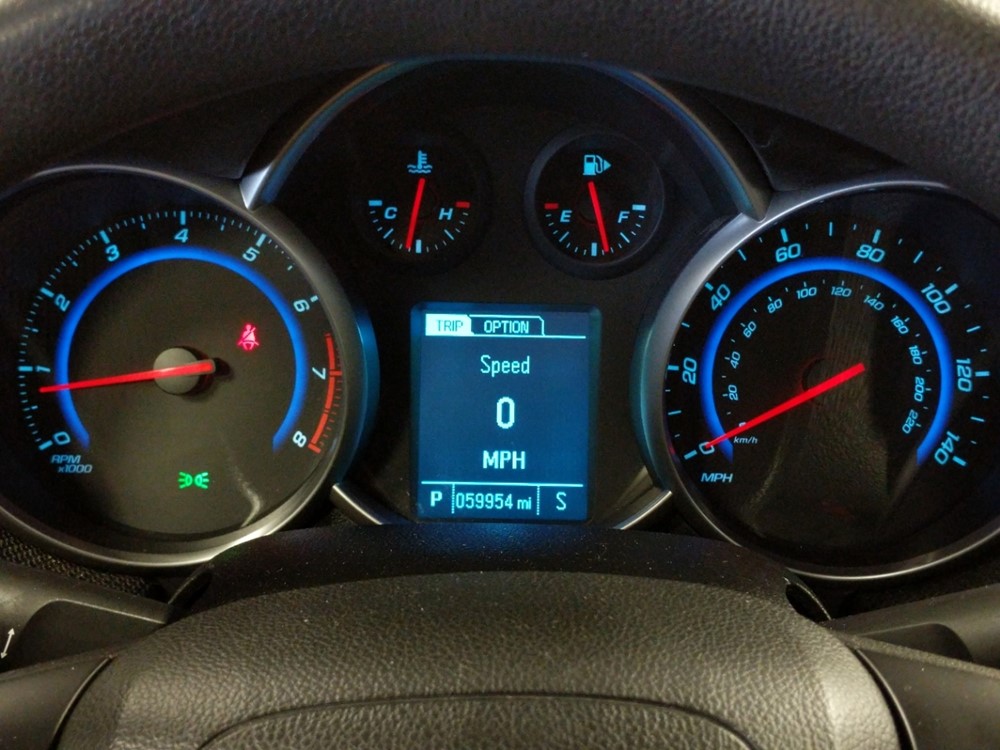 2016 Chevrolet Cruze - Odometer Close Up