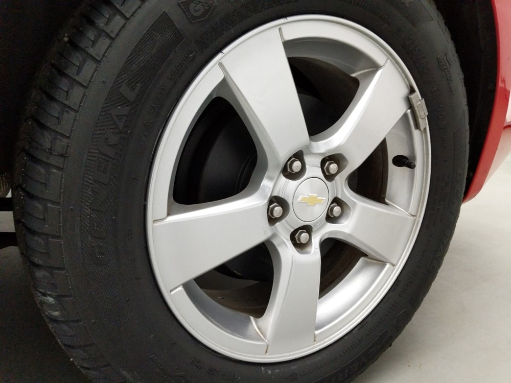 2016 Chevrolet Cruze - Wheel