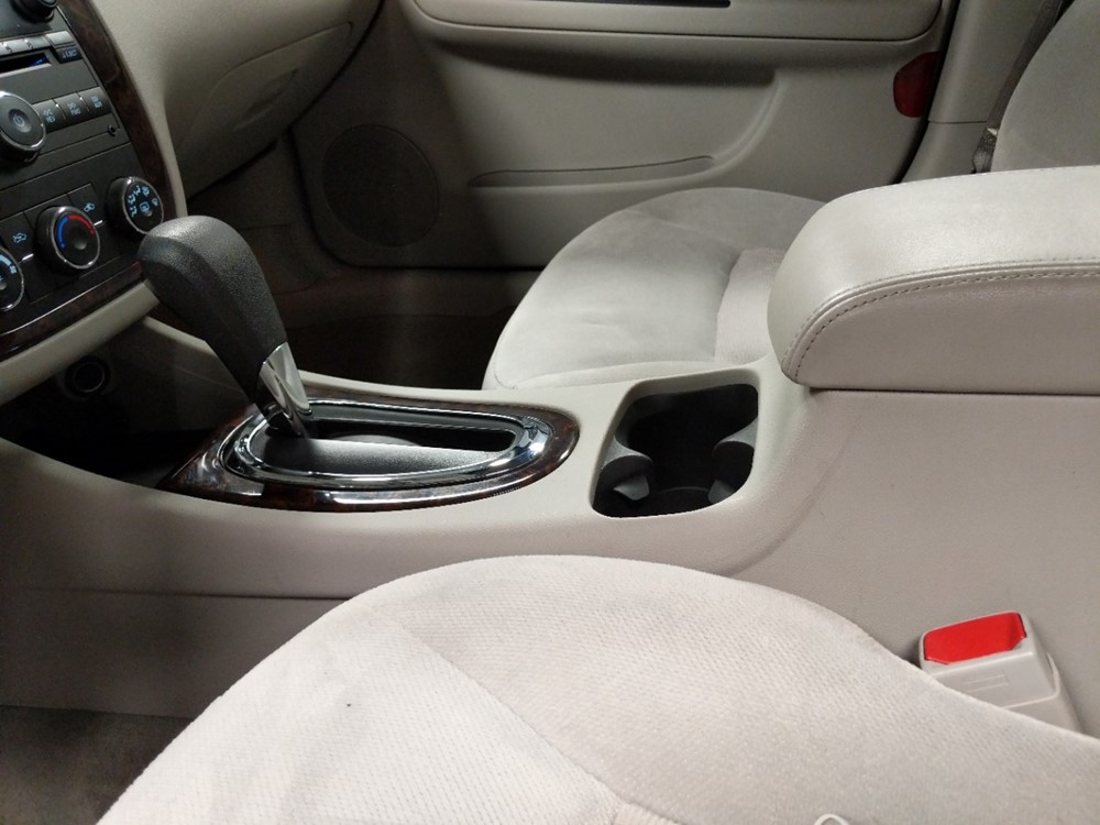 2016 Chevrolet Impala - Center Console/Cup Holders