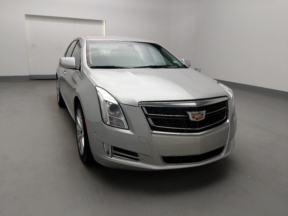 2017 Cadillac XTS - Passenger Front Hood