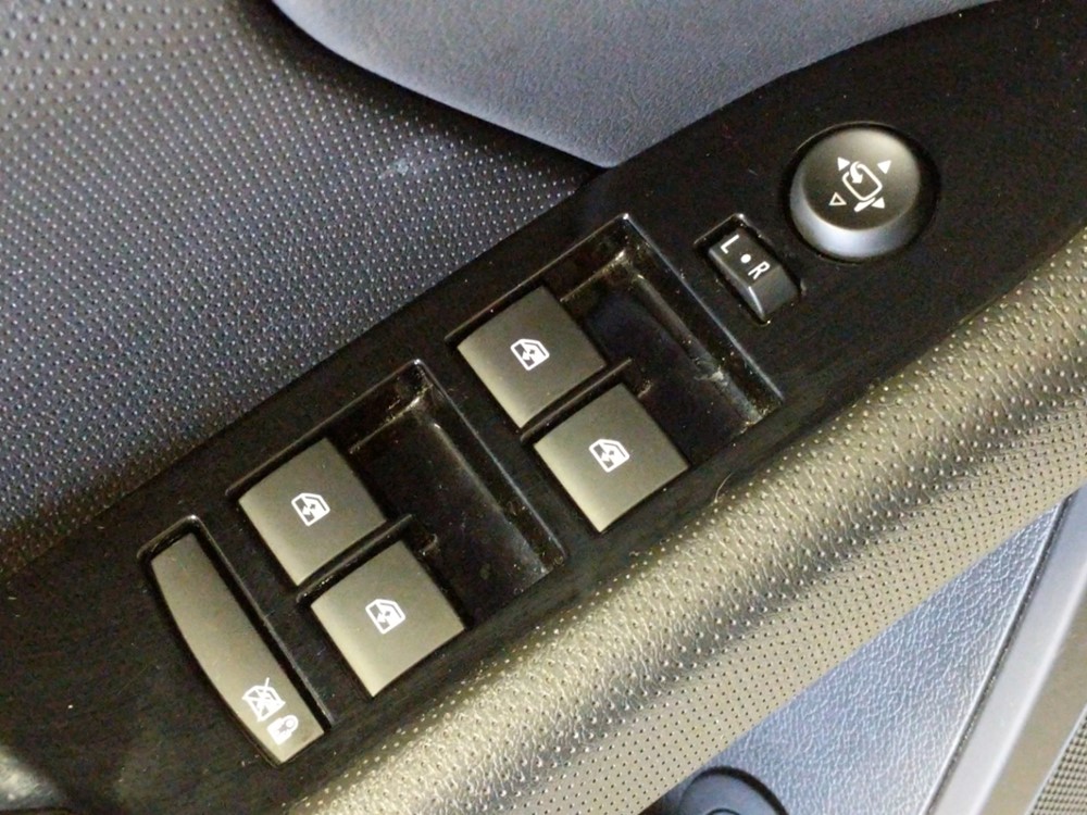 2017 Cadillac XTS - Driver Power Windows/Lock Control