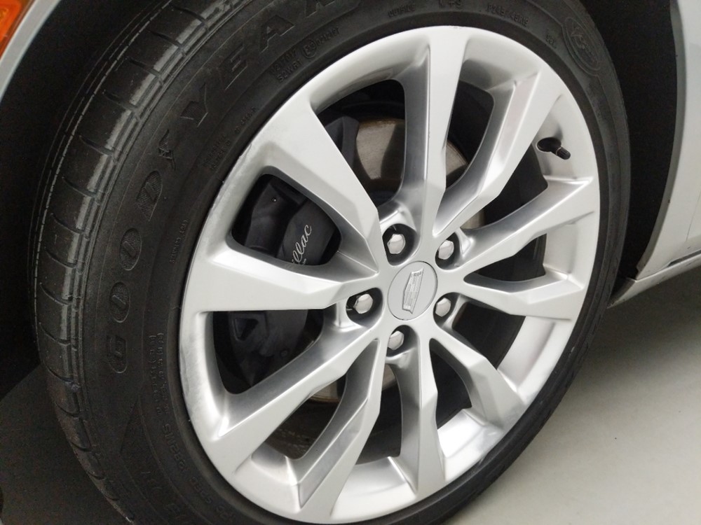 2017 Cadillac XTS - Wheel