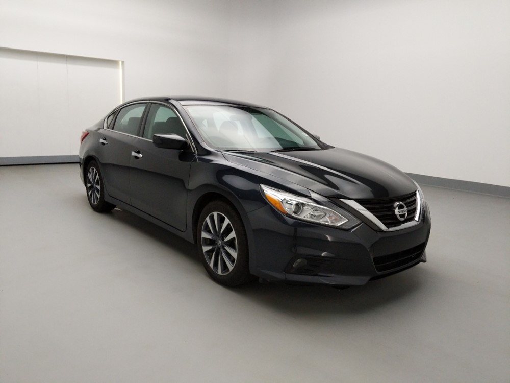 2017 Nissan Altima - Passenger Front Bumper
