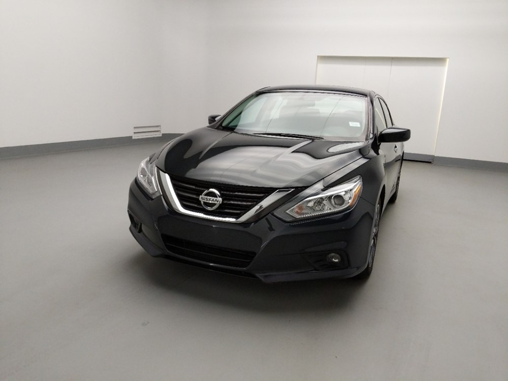 2017 Nissan Altima - Driver Front Hood