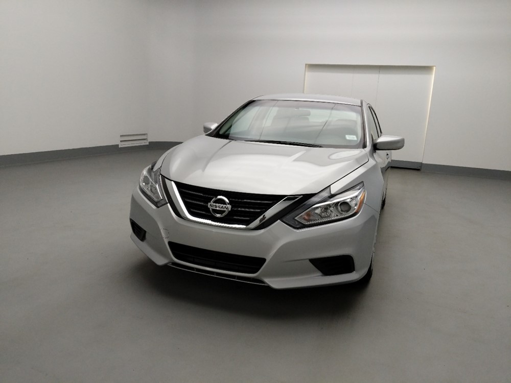 2017 Nissan Altima - Driver Front Hood