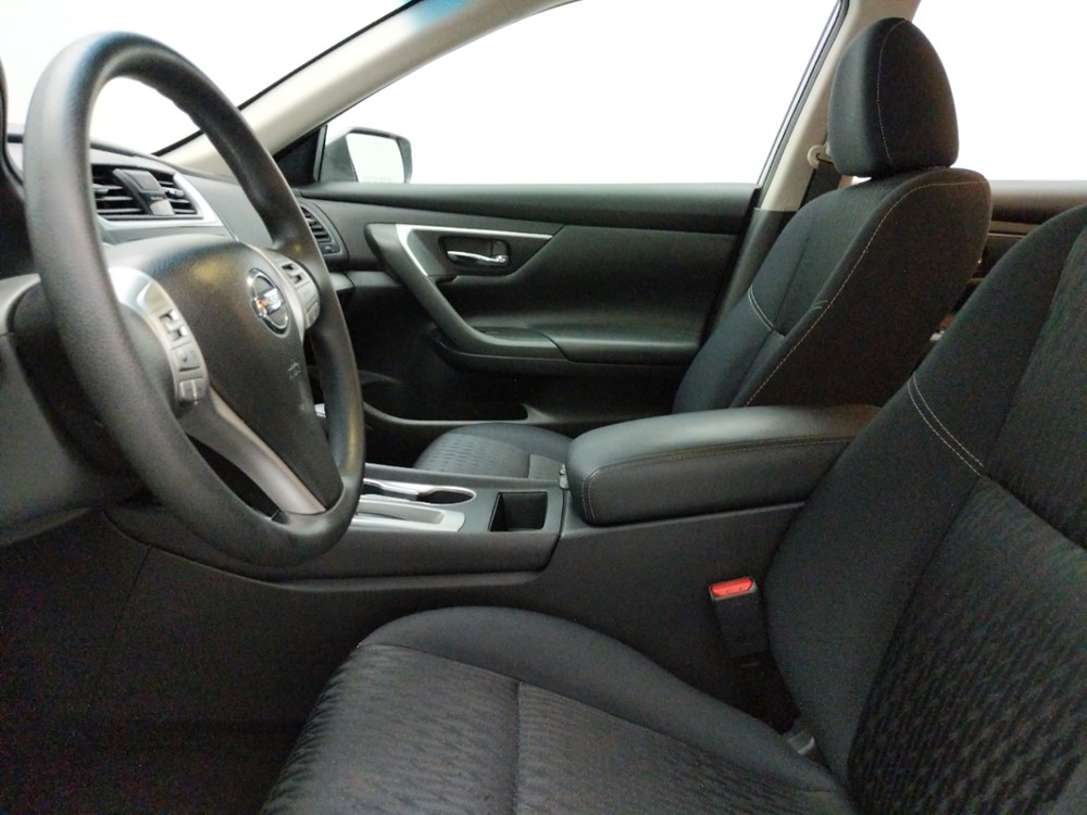 2017 Nissan Altima - Driver Front Seat