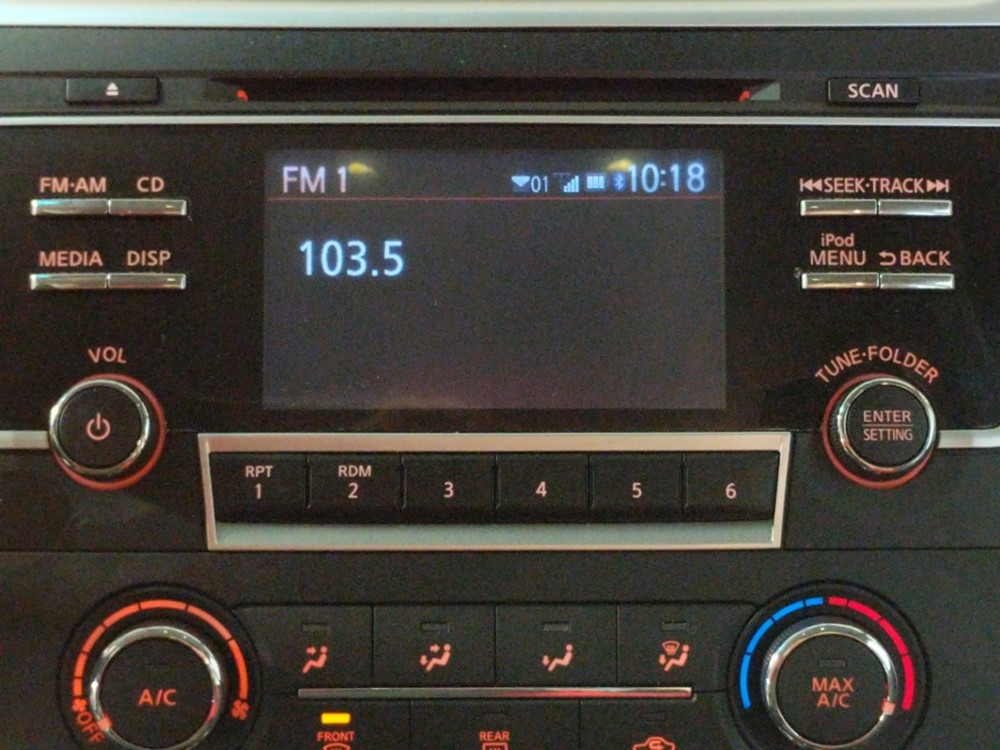 2017 Nissan Altima - Stereo Package