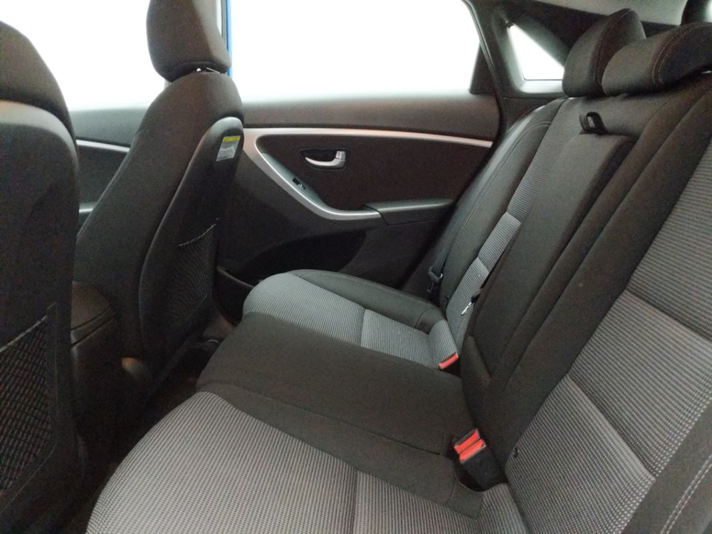 2017 Hyundai Elantra - Driver Rear Seat