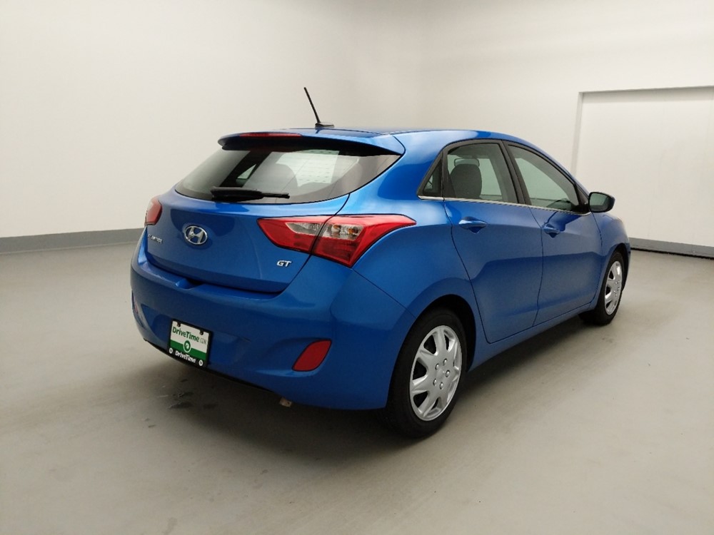 2017 Hyundai Elantra - Passenger Rear Bumper