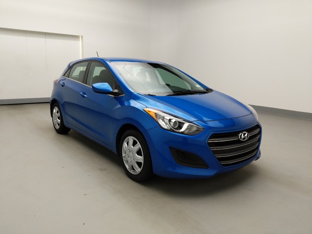2017 Hyundai Elantra - Passenger Front Bumper