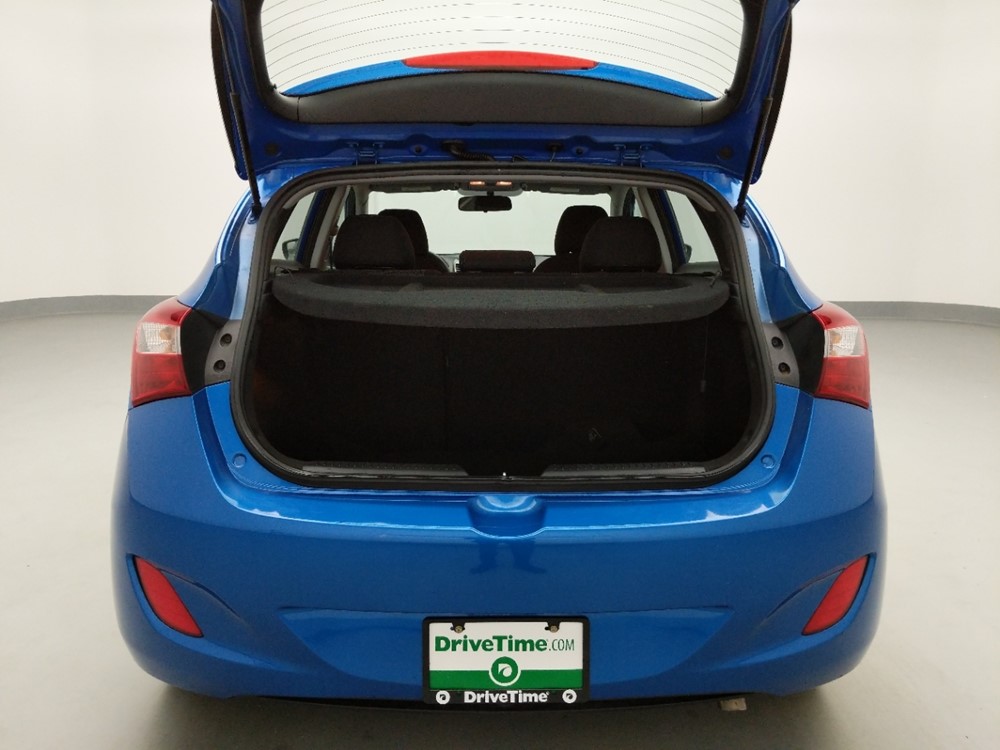 2017 Hyundai Elantra - Trunk
