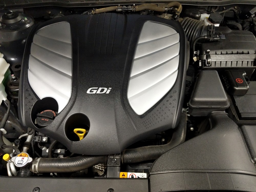 2015 Kia Cadenza - Engine