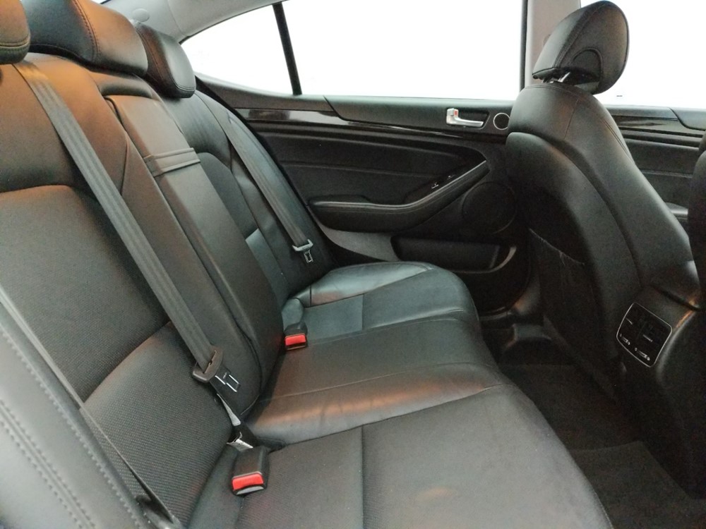 2015 Kia Cadenza - Passenger Rear Seat