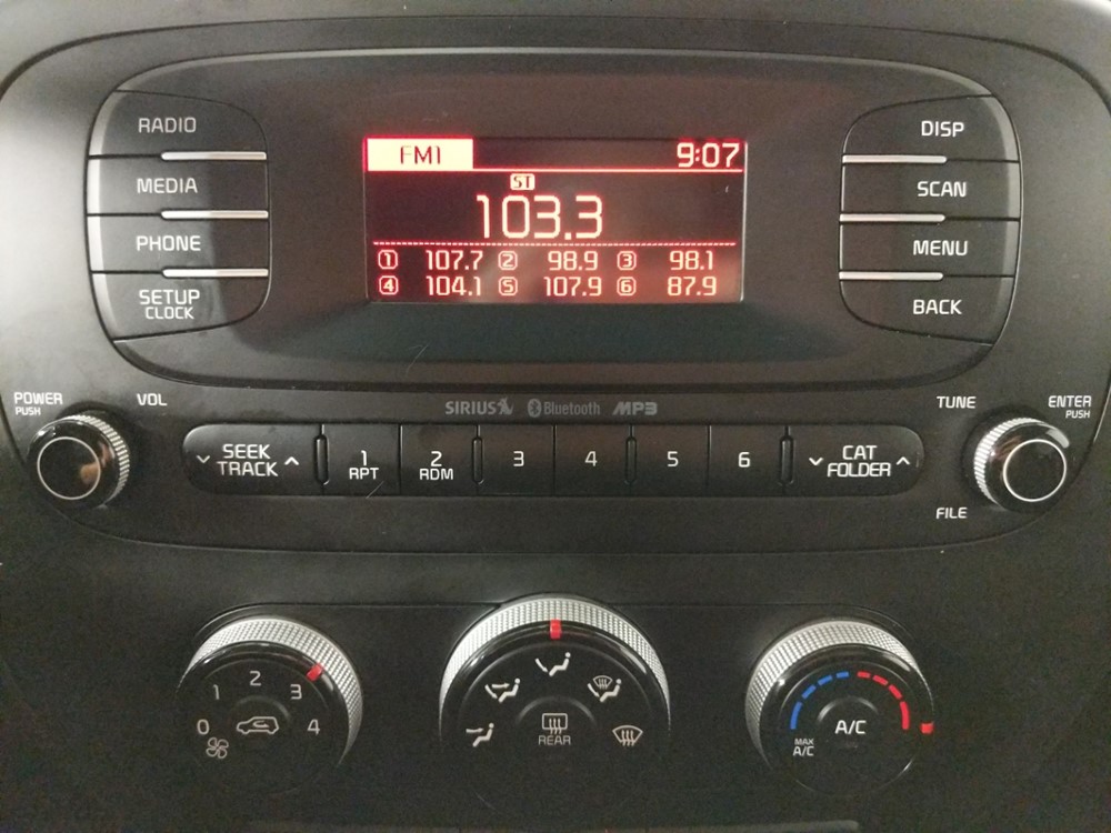 2016 Kia Soul - Stereo Package