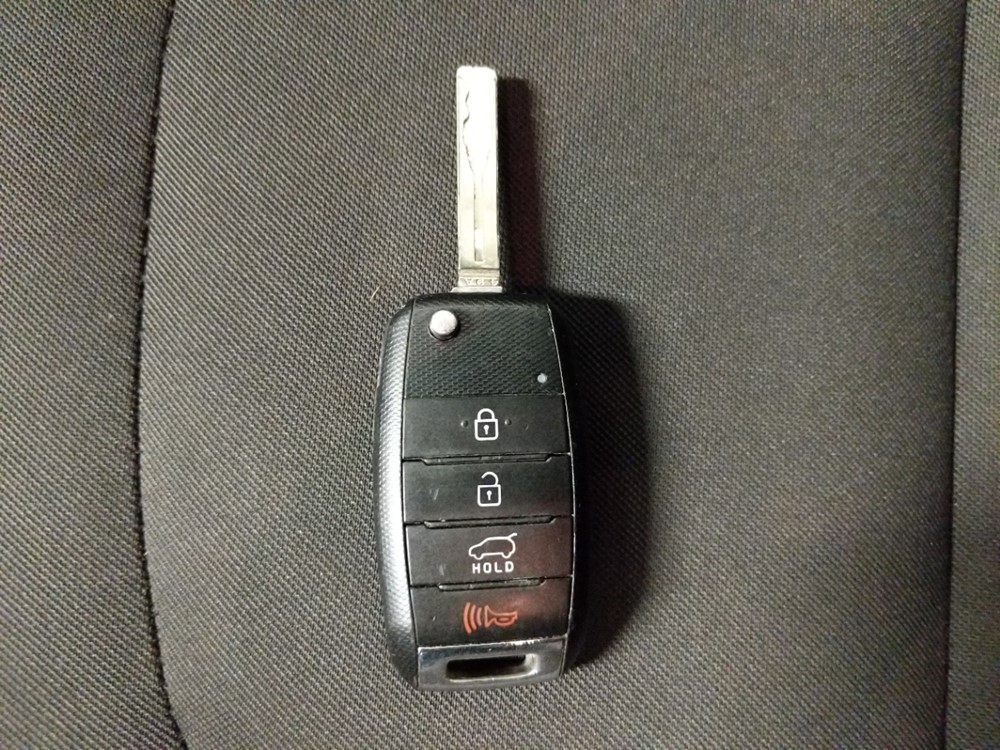 2016 Kia Soul - Keys