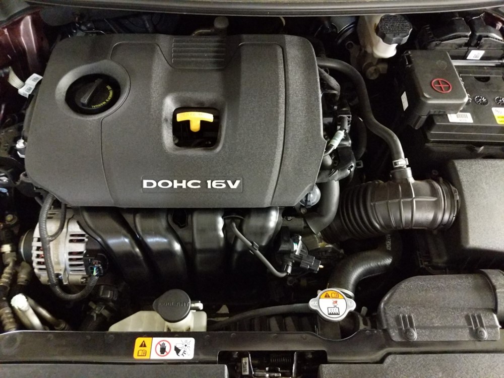 2017 Kia Forte - Engine