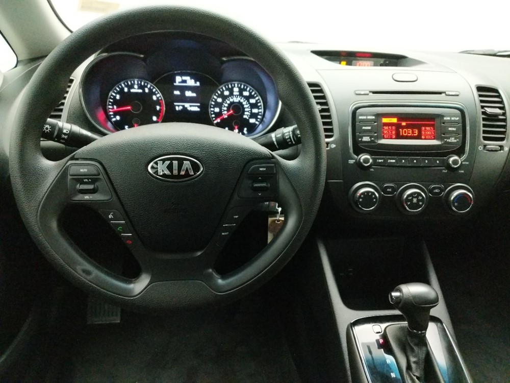 2017 Kia Forte - Driver Dash