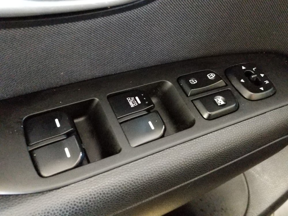 2016 Kia Soul - Driver Power Windows/Lock Control