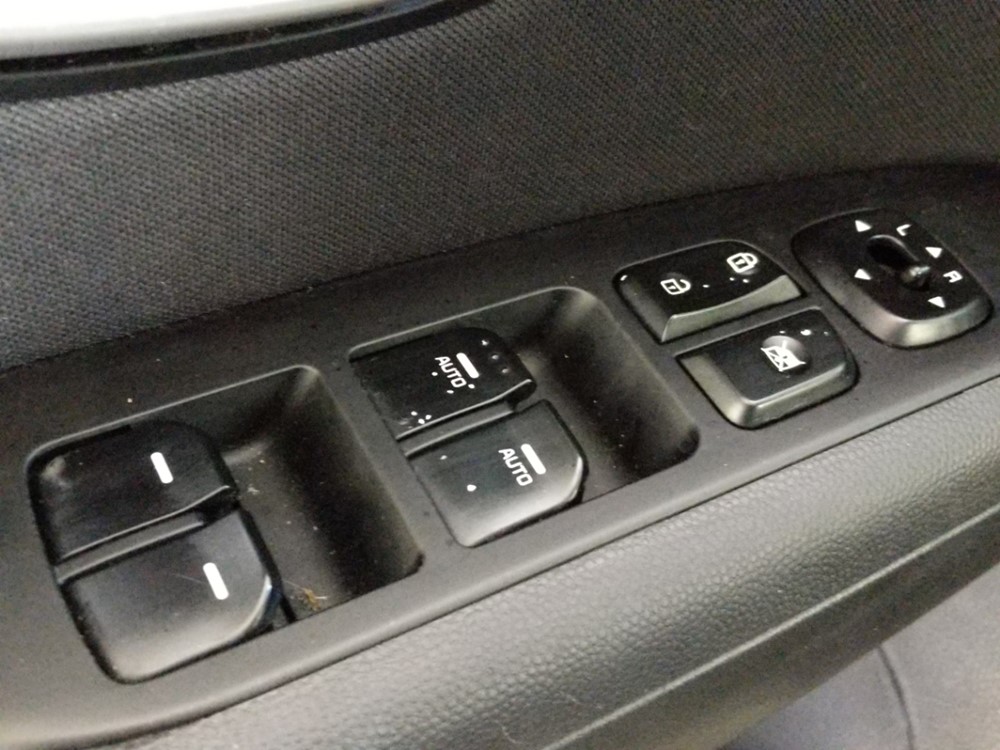 2016 Kia Soul - Driver Power Windows/Lock Control