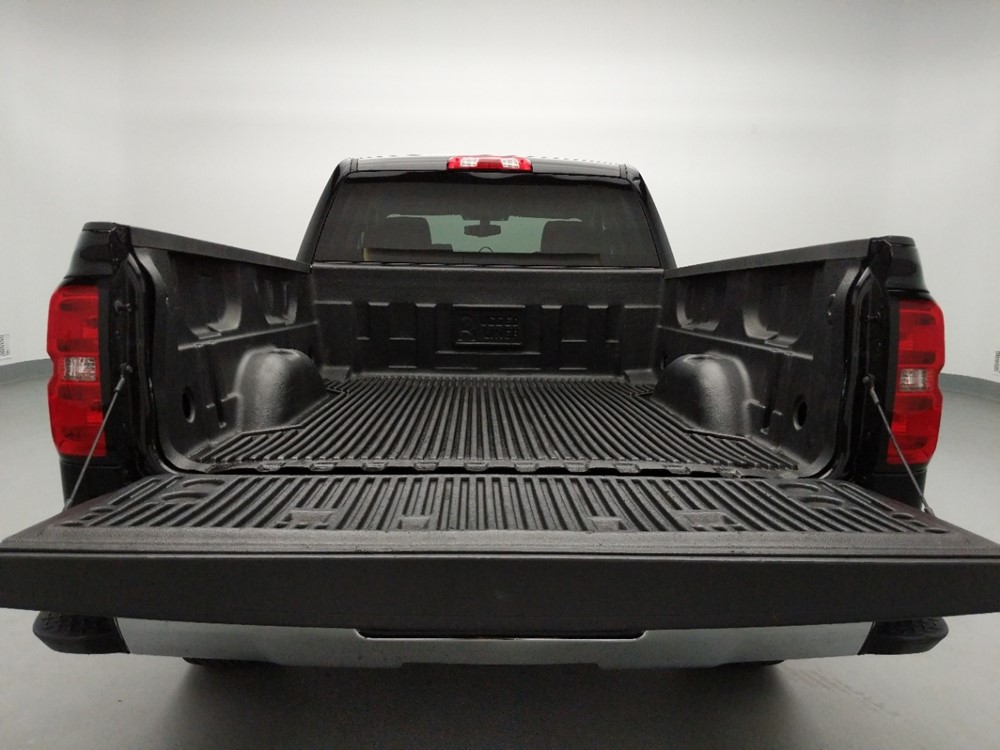 2018 Chevrolet Silverado 1500 - Trunk