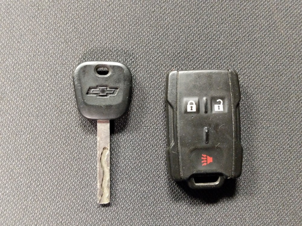 2018 Chevrolet Silverado 1500 - Keys
