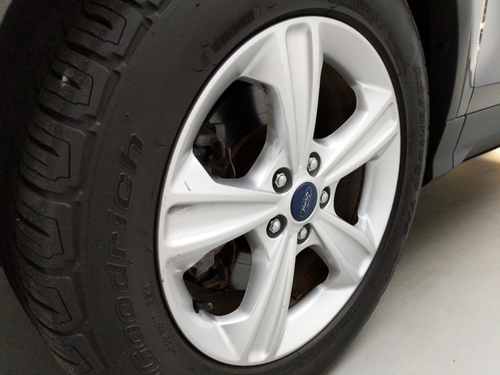2015 Ford Escape - Wheel