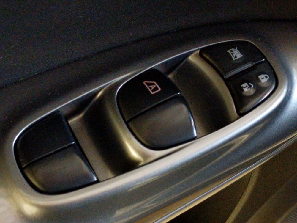 2016 Nissan JUKE - Driver Power Windows/Lock Control